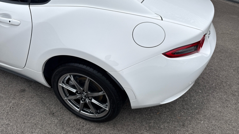 Mazda MX-5 RF 1.5 [132] Exclusive-Line 2dr Petrol Convertible